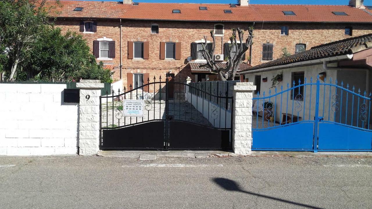 L'Oiseau Bleu Apartment Salin-de-Giraud Exterior photo